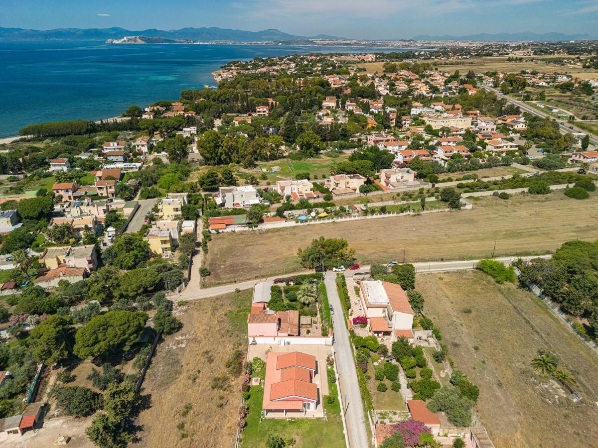 Villa Lunu Quartu SantʼElena Exterior foto