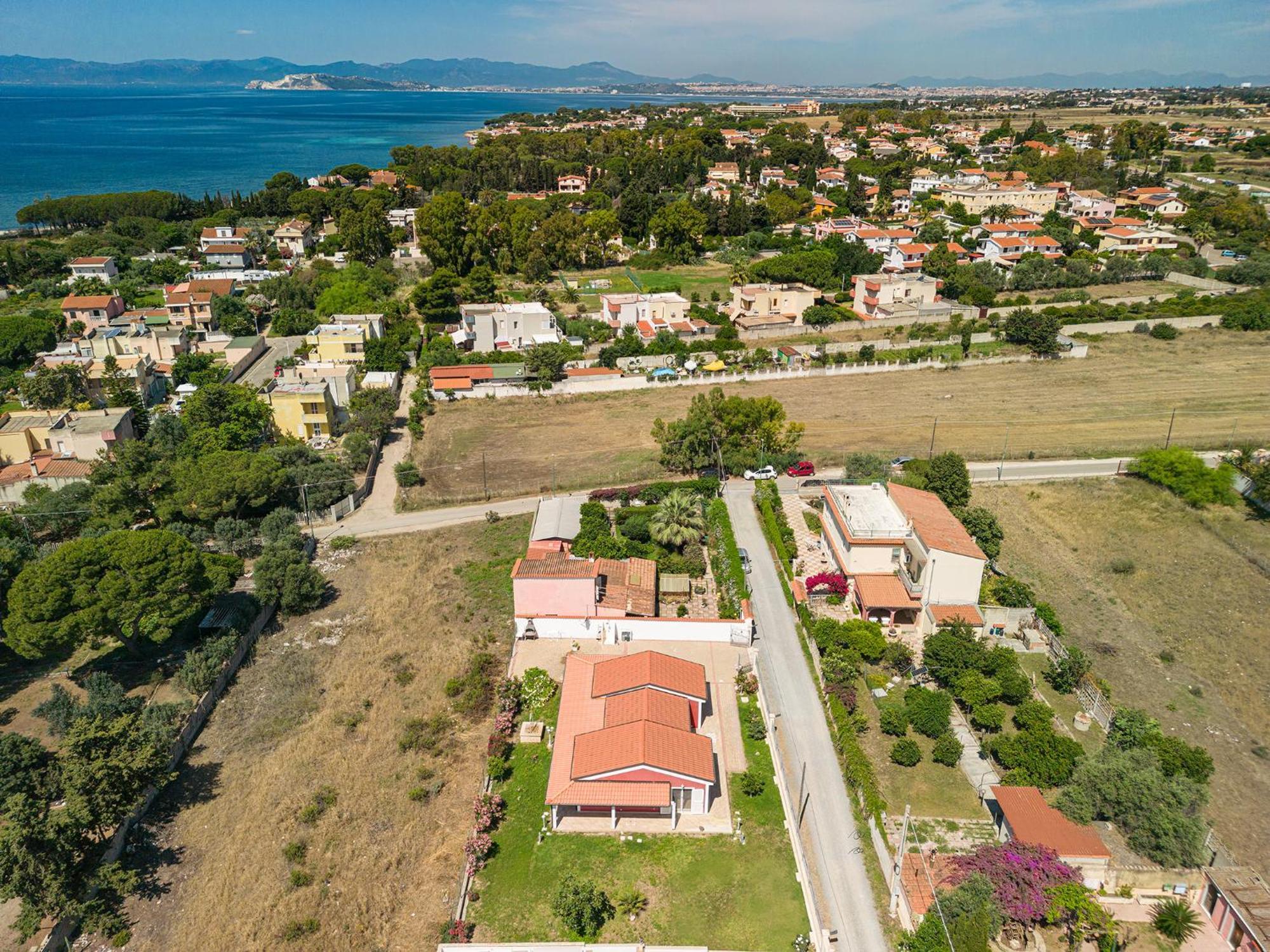 Villa Lunu Quartu SantʼElena Exterior foto